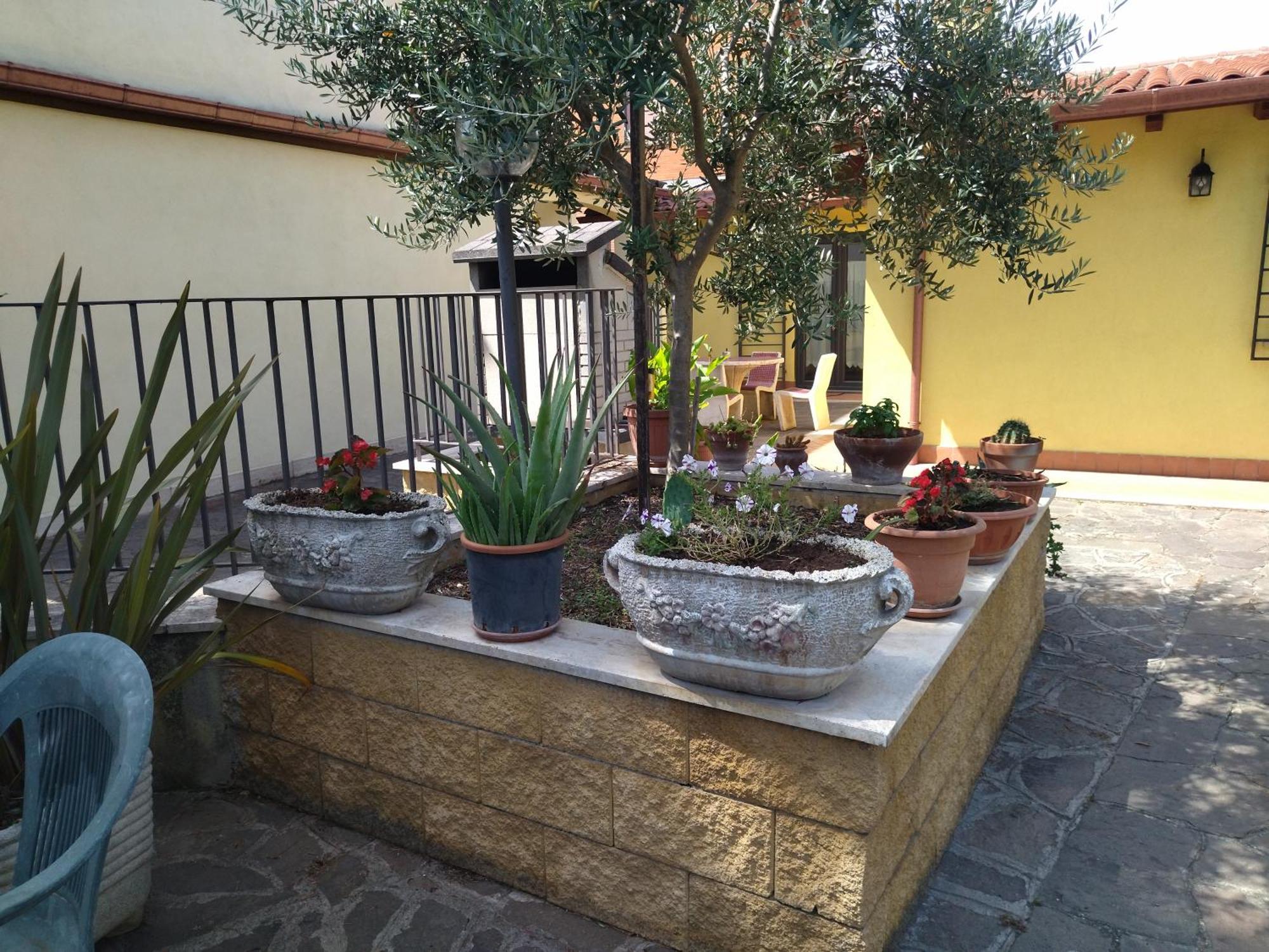 Lochaletcivico46 Roma Esterno foto